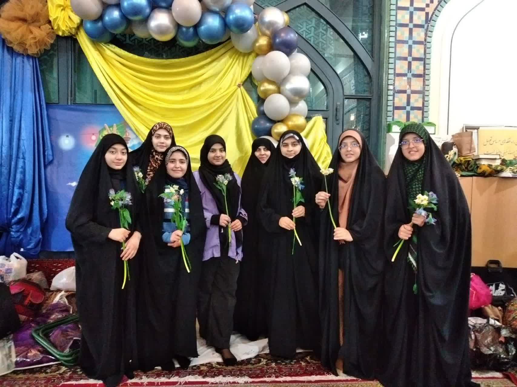 اعتکاف دختران